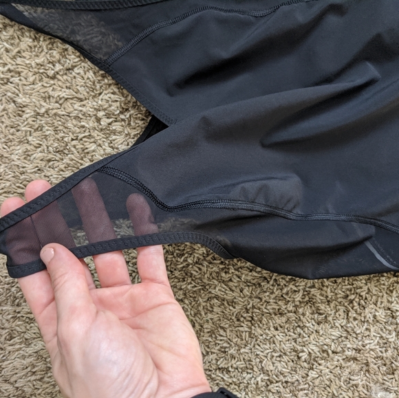 Workout tank - Picture 2 of 4